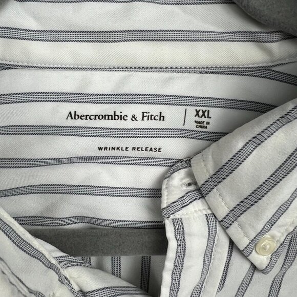 Abercrombie & Fitch Performance Button-Up Shirt Light Blue Stripe XXL Wrinkle - Picture 6 of 9